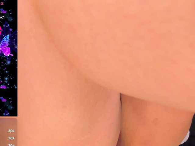 LeahLombardi live cam on BongaCams