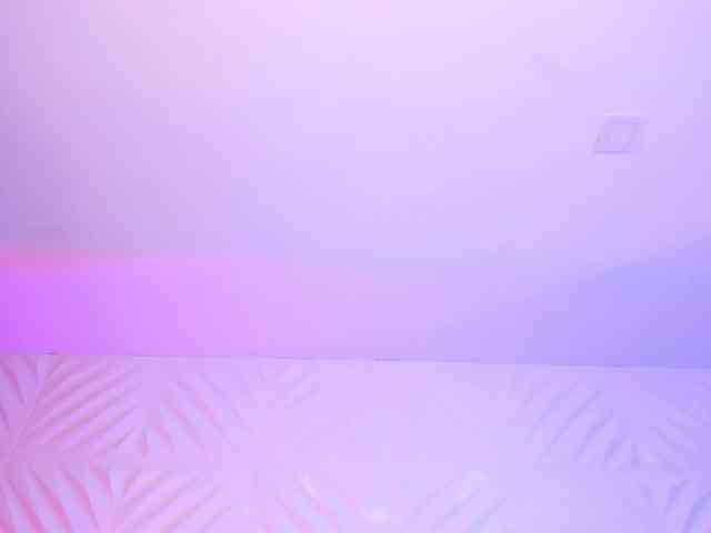 LeahLombardi webcam