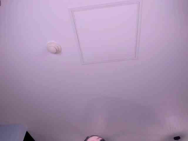 LeahLombardi webcam