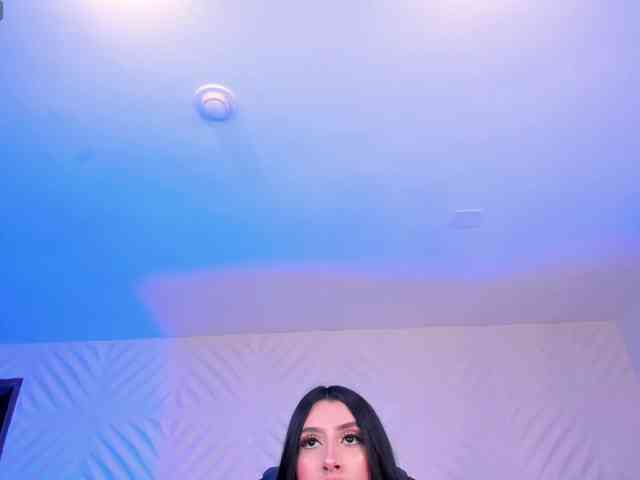 LeahLombardi webcam