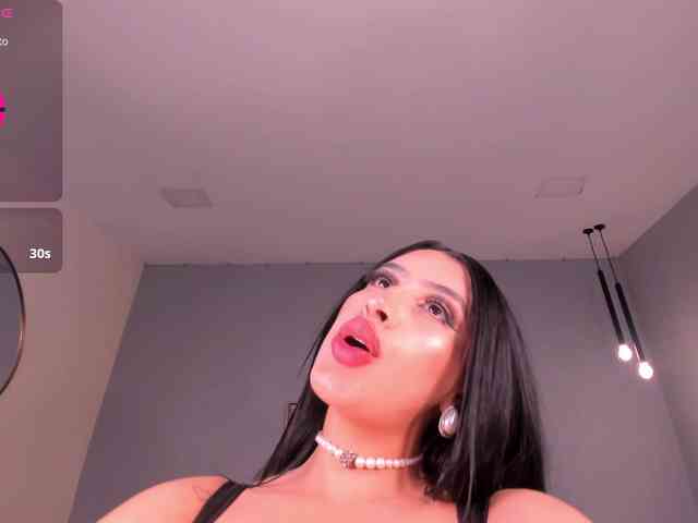 LeahLombardi Live Webcam on BongaCams