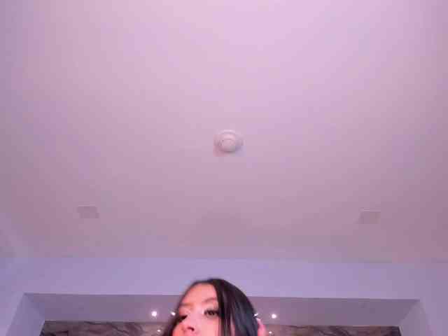 LeahLombardi webcam