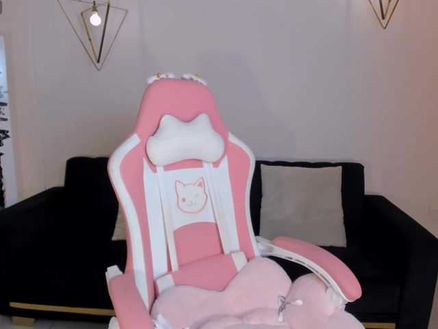 IbizaJacobs's BongaCams show and profile