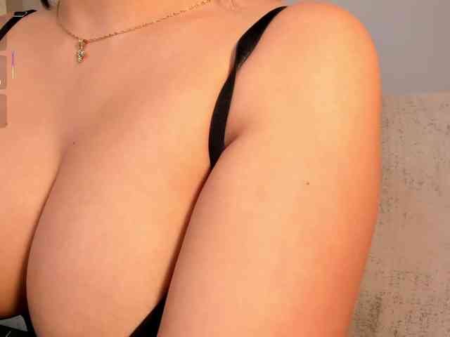 LiamCarter webcam