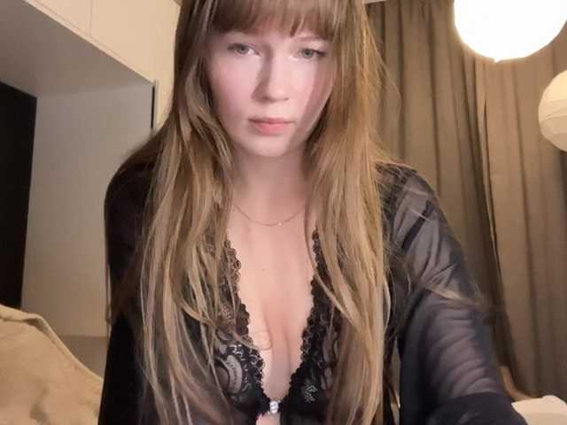 Aliceprobrawlstars live cam on BongaCams