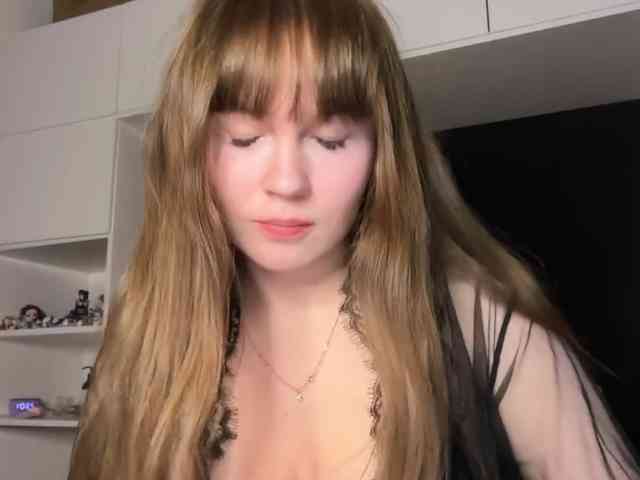 Aliceprobrawlstars webcam