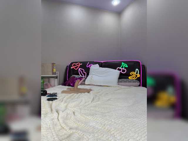  Cristalkate chat room