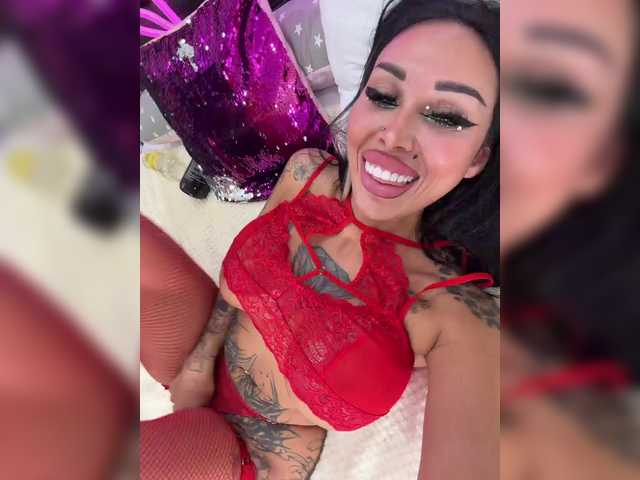  Cristalkate chat room