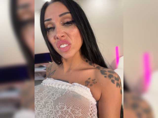 Cristalkate live cam preview