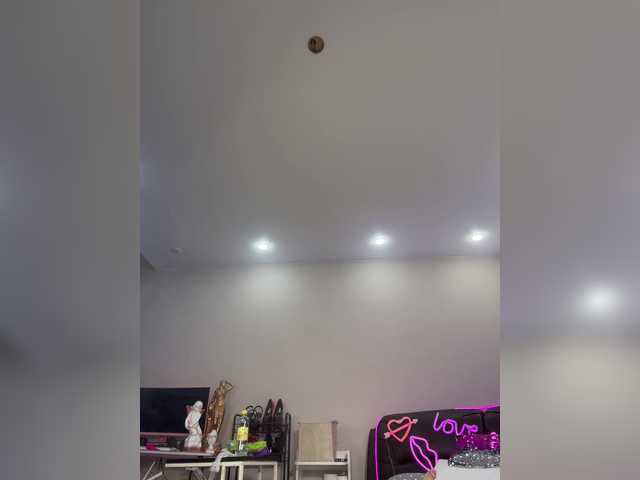  Cristalkate chat room