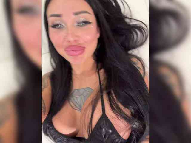Cristalkate webcam