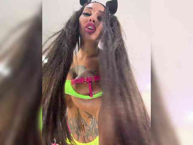 Cristalkate webcam