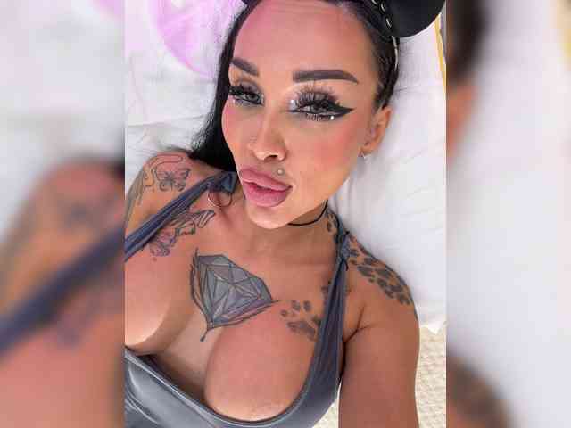 Model: Cristalkate