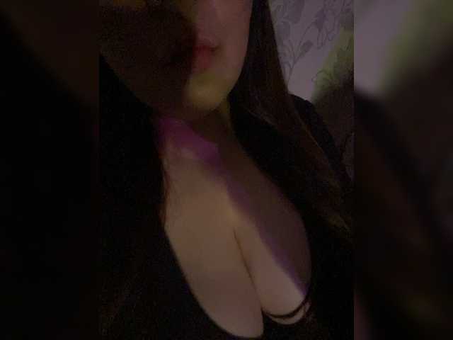 Thebaddestfemale live cam on BongaCams