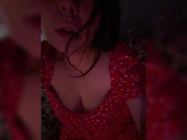 Thebaddestfemale live cam on BongaCams