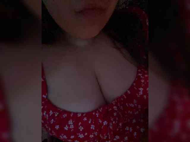 Thebaddestfemale webcam