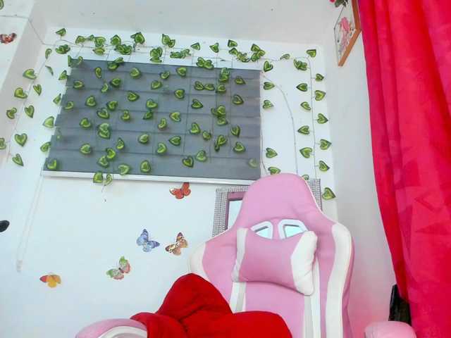 valeryysexyy1's BongaCams show and profile