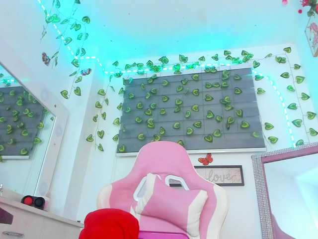 valeryysexyy1's BongaCams show and profile