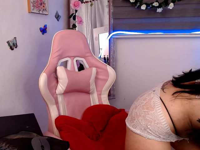 valeryysexyy1 live cam preview