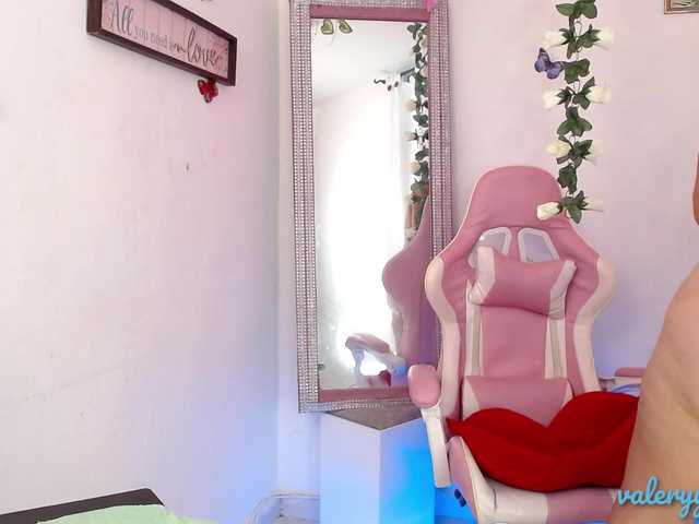 valeryysexyy1 live cam on BongaCams