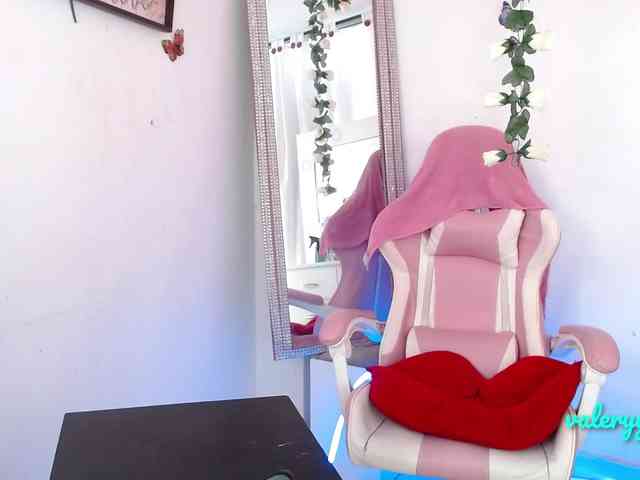 valeryysexyy1 webcam