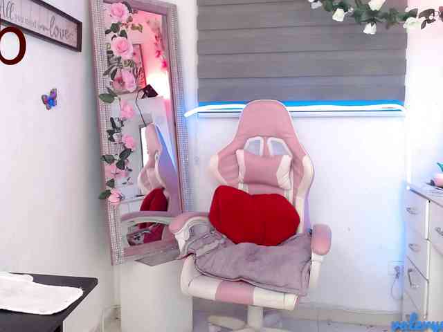 valeryysexyy1 webcam