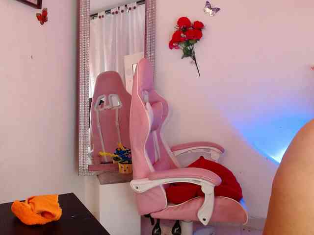 valeryysexyy1 webcam