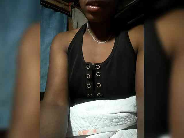 Modèle: Jessblackhot