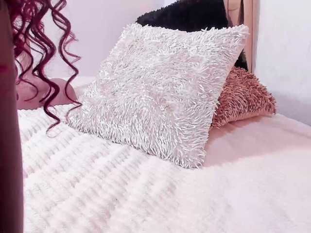 EbonyCoWorker live cam on BongaCams