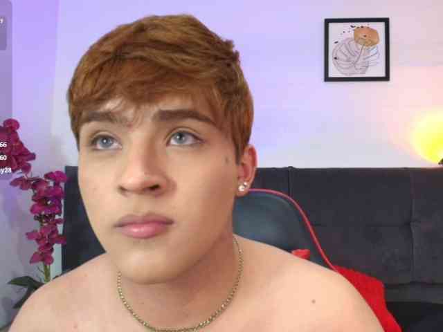Lucaslovee Lucaslovee