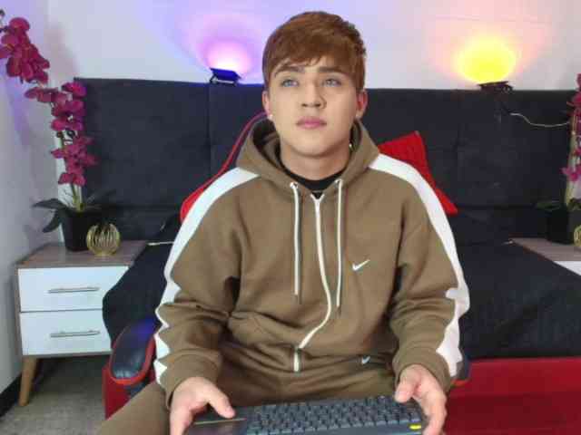 Lucaslovee