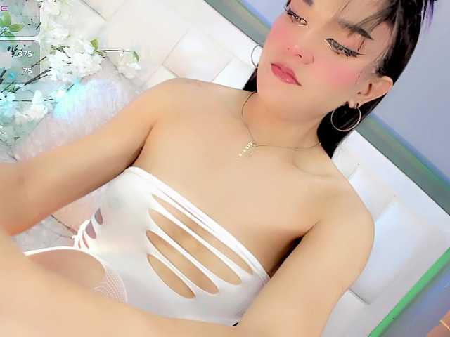 Fannyleah live cam