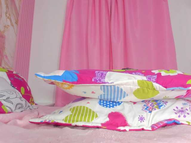 mia-peyton, en directo ahora en BongaCams