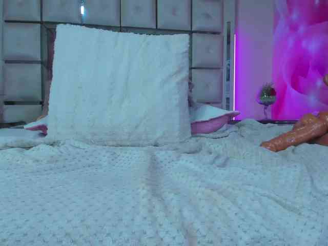mia-peyton webcam