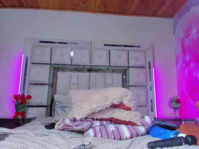 mia-peyton webcam
