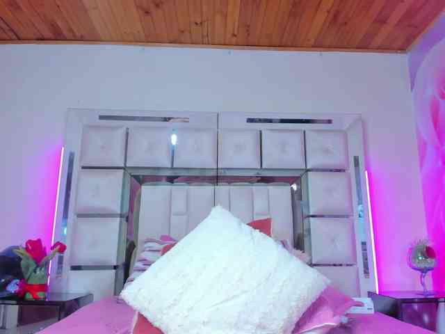 mia-peyton webcam