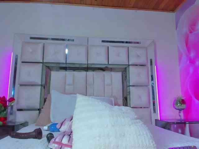 mia-peyton webcam
