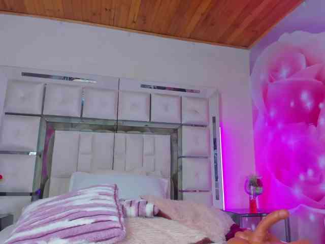 mia-peyton webcam