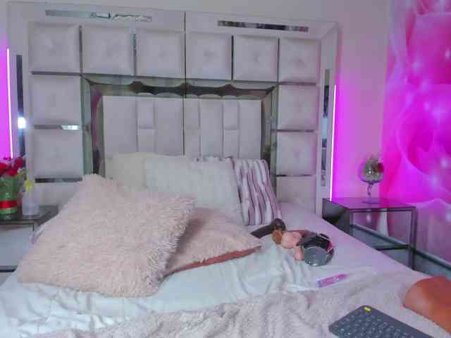 mia-peyton webcam