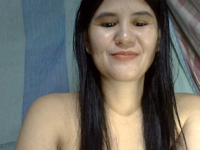 HOTTIEMEE live cam on BongaCams