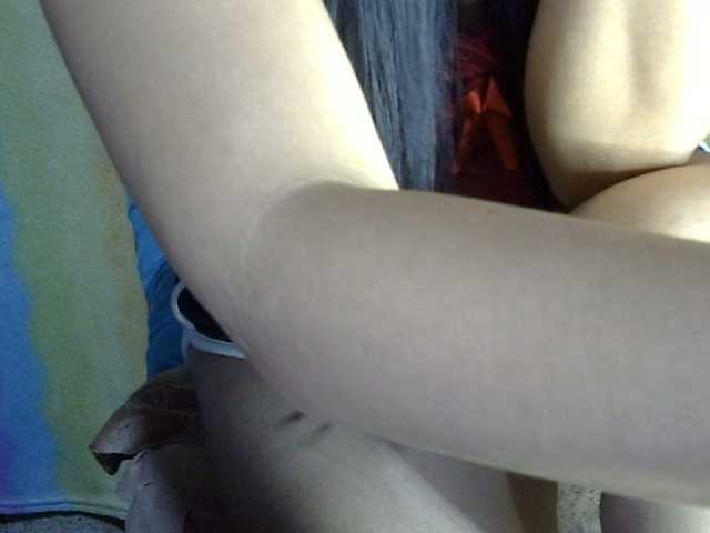 HOTTIEMEE live cam preview