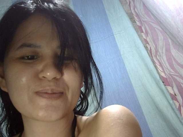 HOTTIEMEE live cam on BongaCams