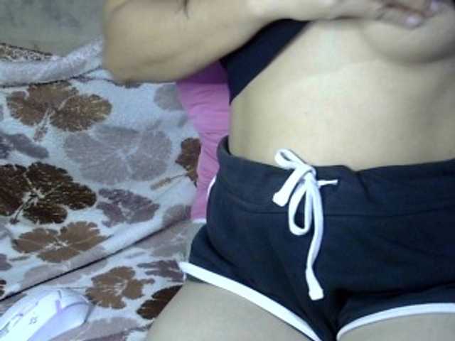 HOTTIEMEE live webcam show