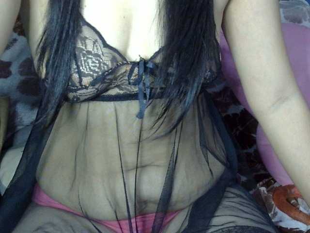 HOTTIEMEE live webcam show