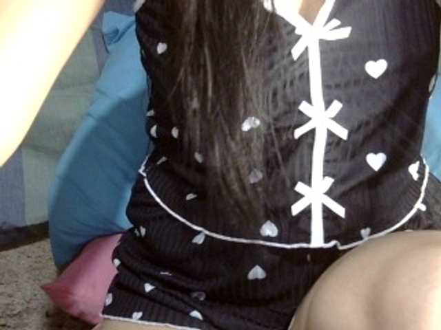 HOTTIEMEE live cam preview