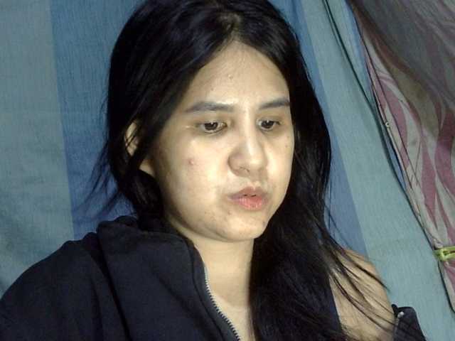 HOTTIEMEE live cam preview