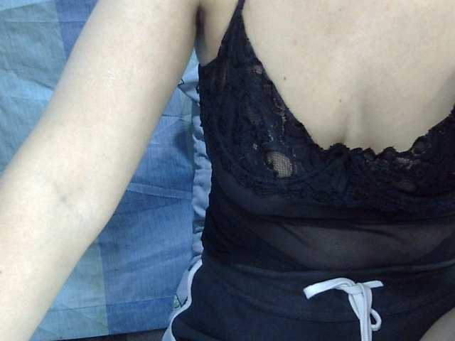 HOTTIEMEE live cam preview