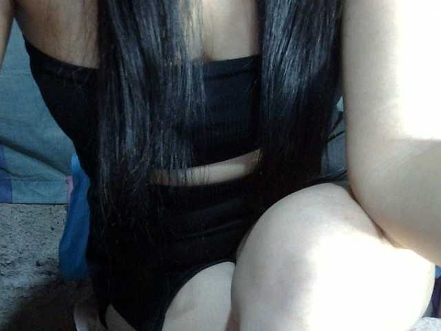 HOTTIEMEE live cam preview