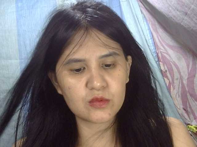 HOTTIEMEE live cam on BongaCams