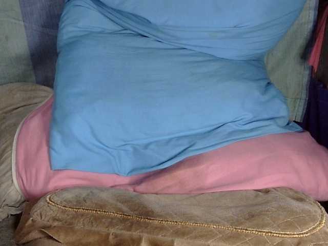 HOTTIEMEE live cam on BongaCams